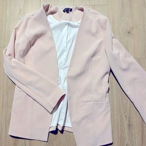 41 Hawthorn Millennial Pink Blazer